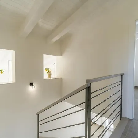 Villatalè With Private Swimming Pool. Within Walking Distance Of The Beach. Pozzallo
