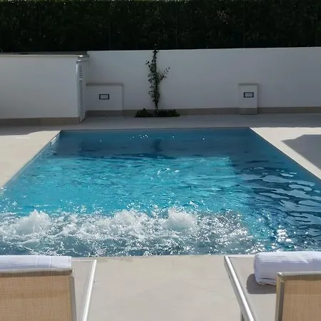 Villatalè With Private Swimming Pool. Within Walking Distance Of The Beach. Villa *